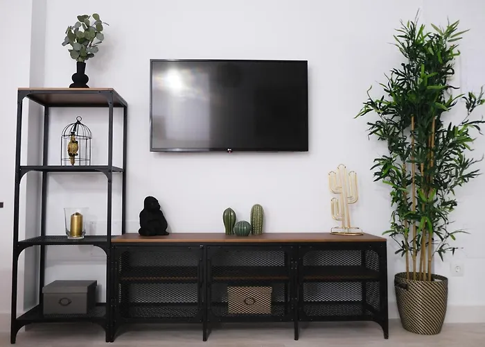 Cute Central Apartment